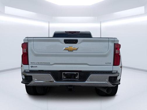 2026 Chevrolet Silverado 3500 LTZ