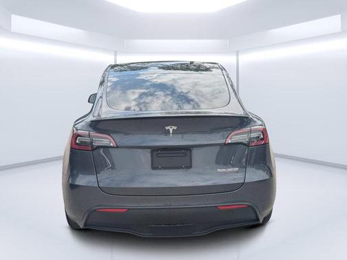2021 Tesla Model Y Performance Dual Motor All-Wheel Drive