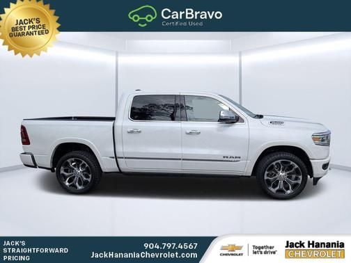 Ivory White Tri-Coat Pearlcoat 2022 RAM 1500 Limited