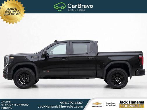 Onyx Black 2023 GMC Sierra 1500 AT4