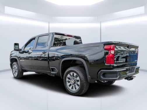 2025 Chevrolet Silverado 2500 Custom