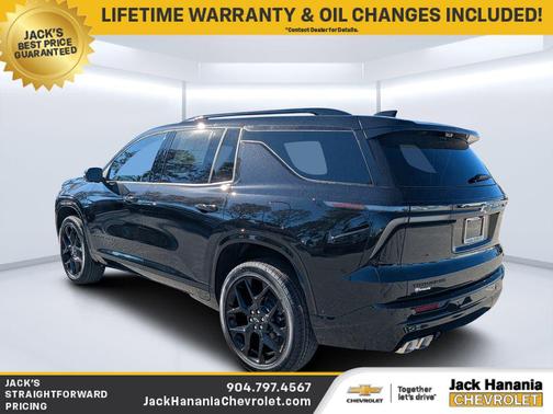 Mosaic Black Metallic 2026 Chevrolet Traverse RS