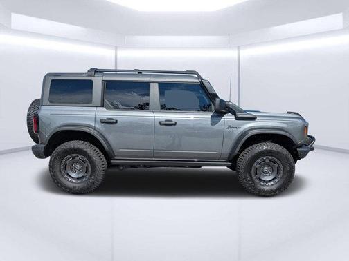2024 Ford Bronco Everglades
