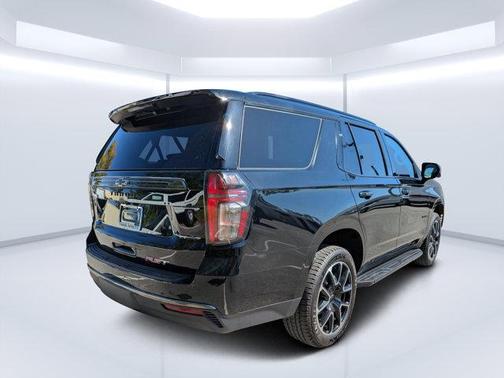 2022 Chevrolet Tahoe 4WD RST