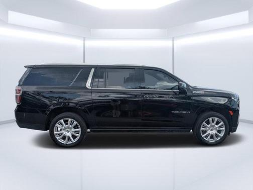 2023 Chevrolet Suburban 4WD High Country