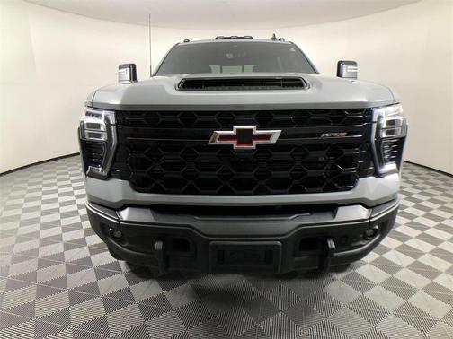 2024 Chevrolet Silverado 2500 4WD Crew Cab Standard Bed ZR2