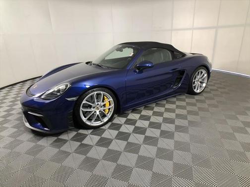 2023 Porsche 718 Spyder Base