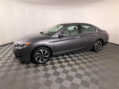 2017 Honda Accord EX-L w/Navigation & Honda Sensing
