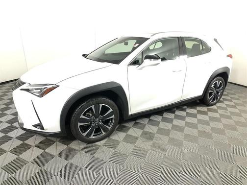 2022 Lexus UX 200 Base
