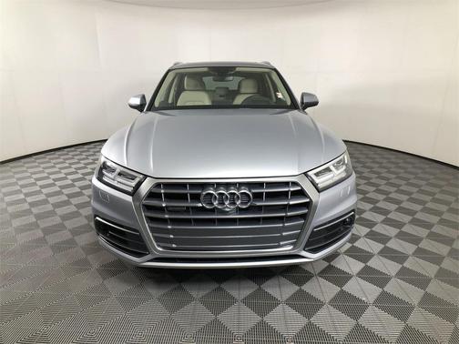 2019 Audi Q5 2.0T Prestige