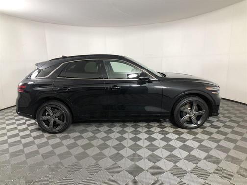 2023 Genesis GV70 2.5T