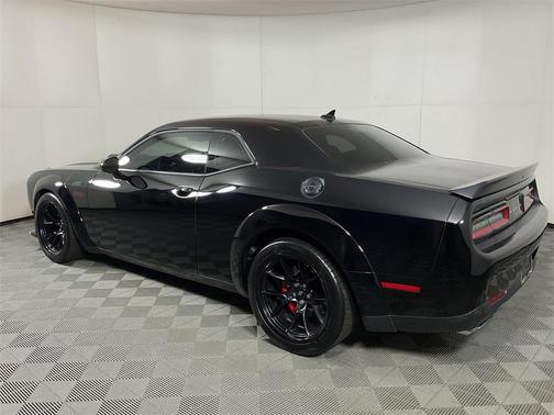 2023 Dodge Challenger R/T Scat Pack Widebody