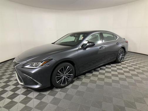 2025 Lexus ES 300h Premium