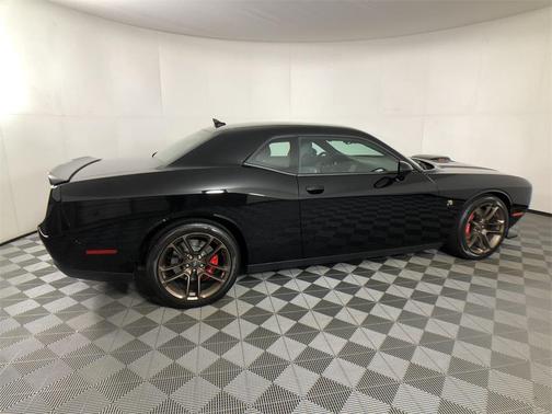 2023 Dodge Challenger R/T 392