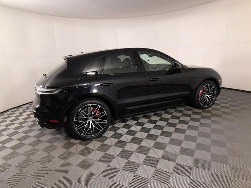 2024 Porsche Macan GTS