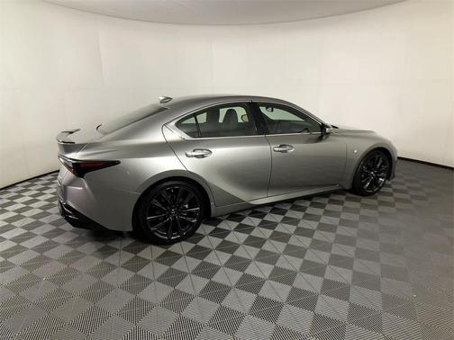 2022 Lexus IS 350 Base