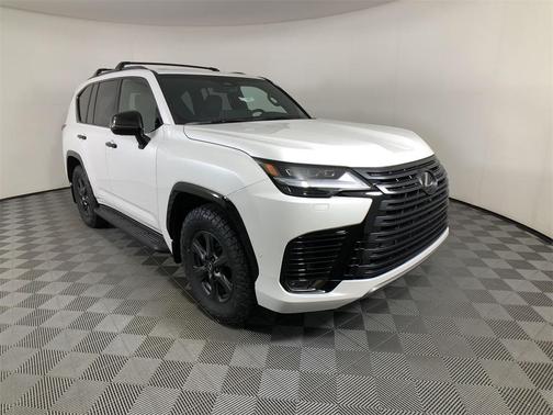 2025 Lexus LX 700h Overtrail