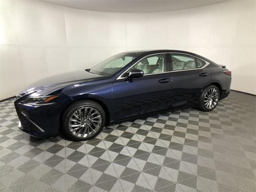 2024 Lexus ES 350 Ultra Luxury