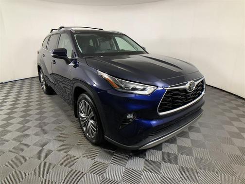 2021 Toyota Highlander Platinum