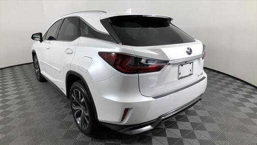 Eminent White Pearl 2018 Lexus RX 450h Base