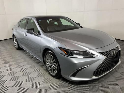 2022 Lexus ES 350 Ultra Luxury
