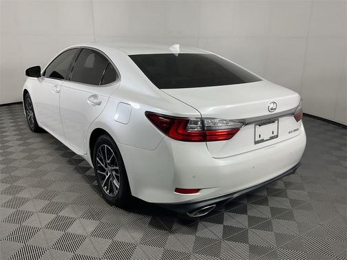 2016 Lexus ES 350 Base