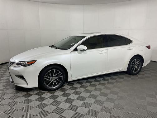 2016 Lexus ES 350 Base