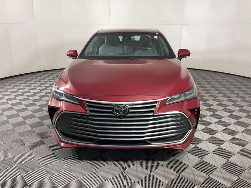 Ruby Flare Pearl 2019 Toyota Avalon Limited