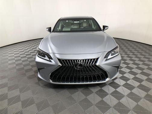 2025 Lexus ES 350 Base
