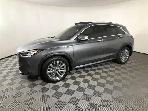 2024 INFINITI QX50 LUXE AWD