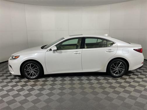2018 Lexus ES 350 Base