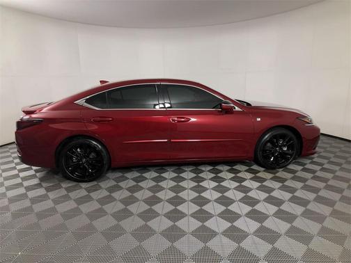 2023 Lexus ES 300h Base