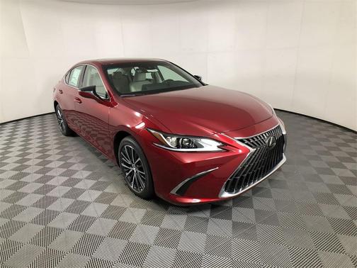 2025 Lexus ES 300h Base