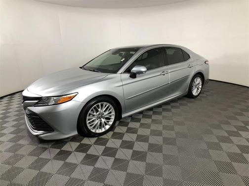 2018 Toyota Camry XLE