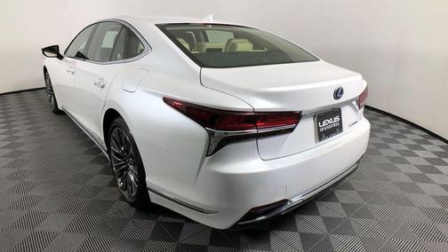 2018 Lexus LS 500h Base