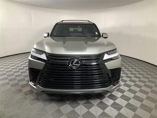 2022 Lexus LX 600 Luxury