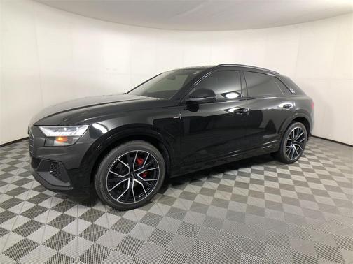 2022 Audi Q8 55 Prestige