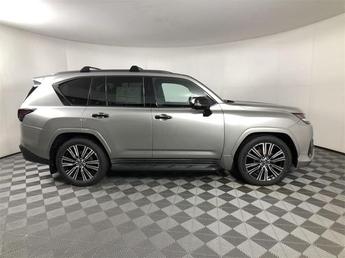 2025 Lexus LX 600 Luxury