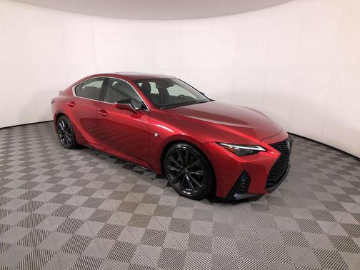 Infrared 2023 Lexus IS 350 Base