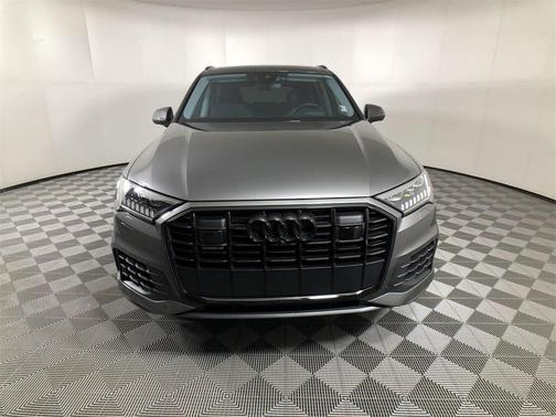 2023 Audi Q7 55 Prestige
