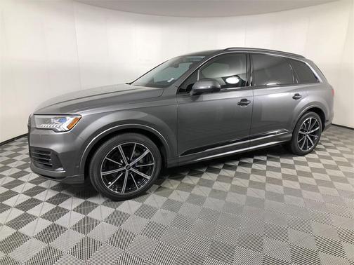 2023 Audi Q7 55 Prestige