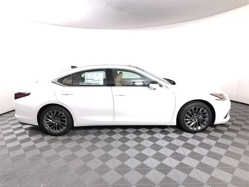 2024 Lexus ES 350 Luxury