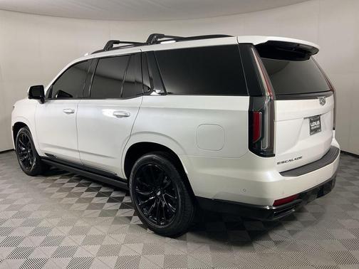 Crystal White Tricoat 2023 Cadillac Escalade Sport Platinum