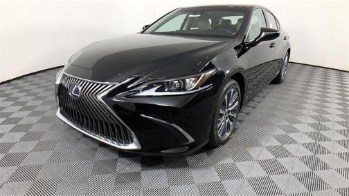 2020 Lexus ES 300h Base