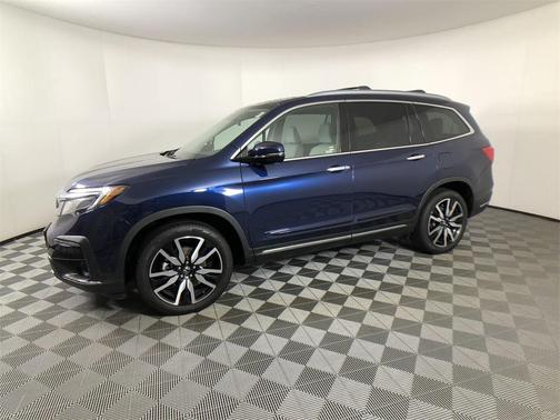 2019 Honda Pilot Touring 8-Passenger