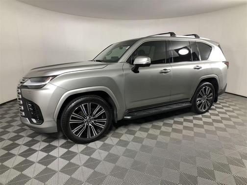 2024 Lexus LX 600 Luxury