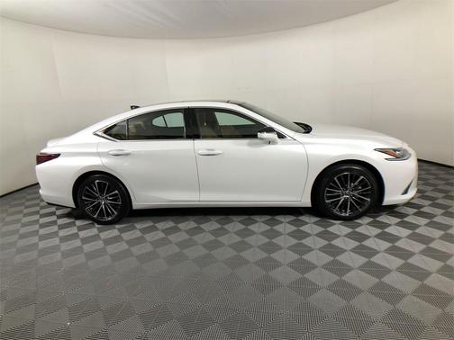 2024 Lexus ES 350 Premium