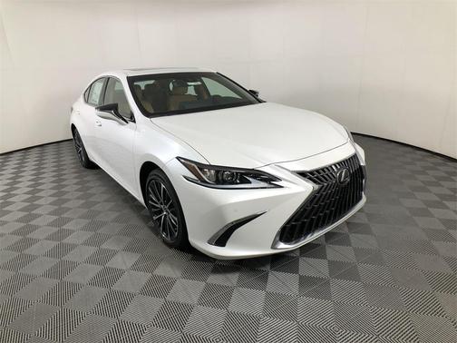 2025 Lexus ES 300h Base