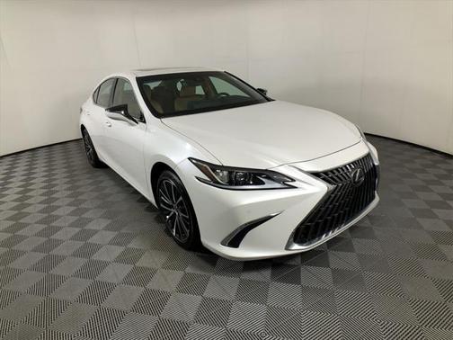 2024 Lexus ES 300h Premium