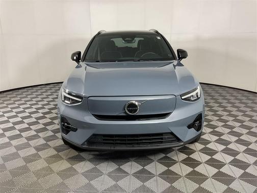 2023 Volvo XC40 Recharge Pure Electric Twin Plus
